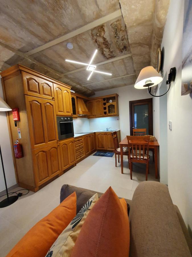 B&S Accommodation Apartment 601 Hal Ghaxiak Екстериор снимка